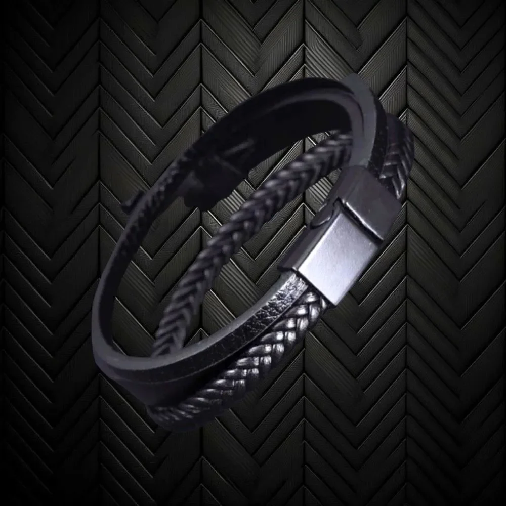 N/A men’s leather